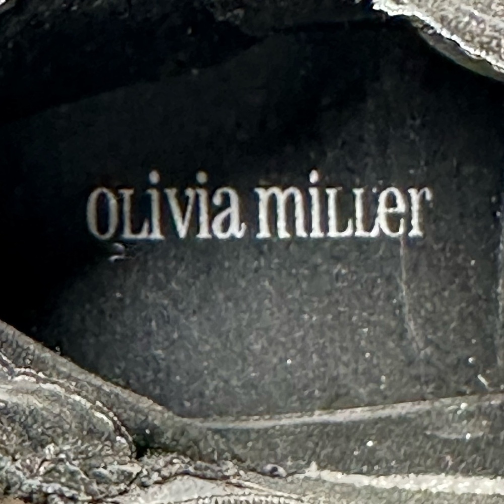 Olivia Miller Alyssa Block Heel Ankle Boots Chain Platform Size 11 Black New - Picture 10 of 10